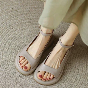 Модерни ежедневни дамски сандали с равна подметка в ретро стил с рибено уста 2023, Пролет-лято, Нови женски римски сандали с фин уста на дебела подметка